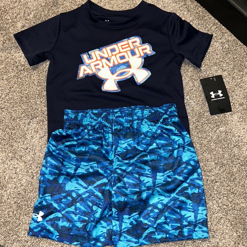 Toddler boy Under Armour Set